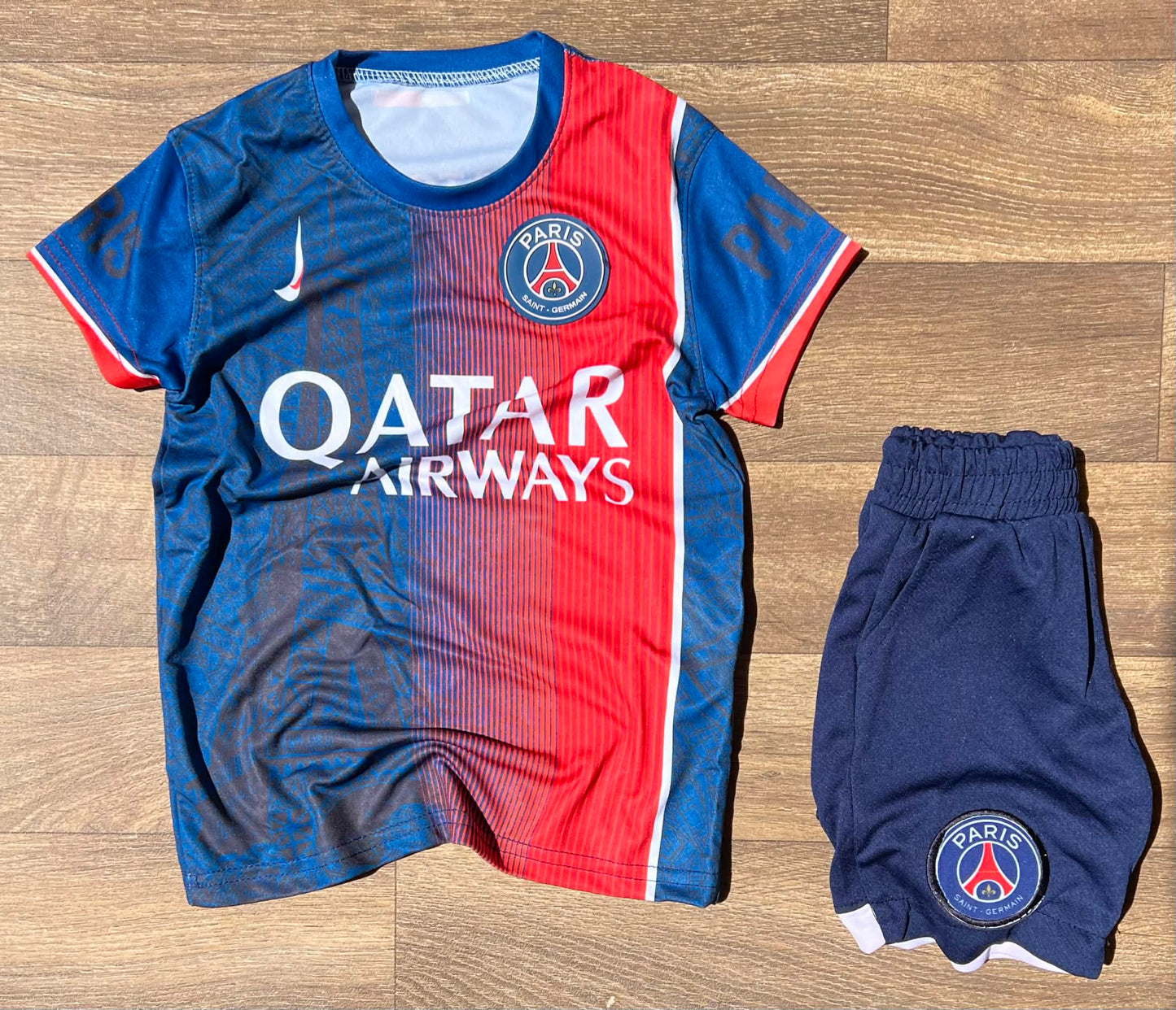 Tenue enfant Paris Saint-Germain, kvarastkhelia