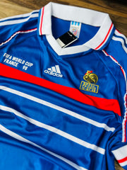 T-shirt vintage équipe de France édition coupe du monde 1998.