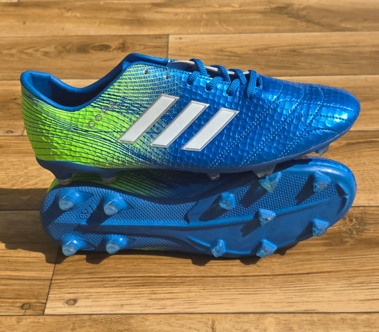 Crampons adidas bleu